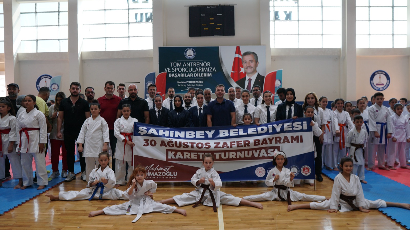 Belediyemiz Zafer Bayramn Spor Etkinlikleri le Kutlad