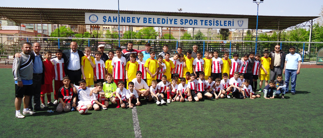 ahinbey Belediye Genlik Spor, Kimsesiz ocuklar Unutmad