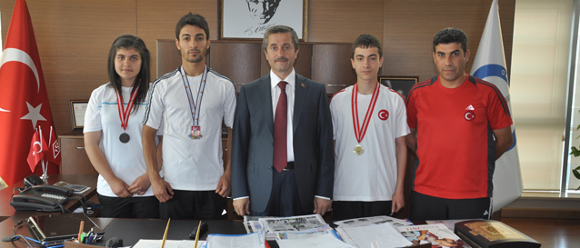 Bakan Tahmazolu ahinbeyli ampiyonlar Arlad