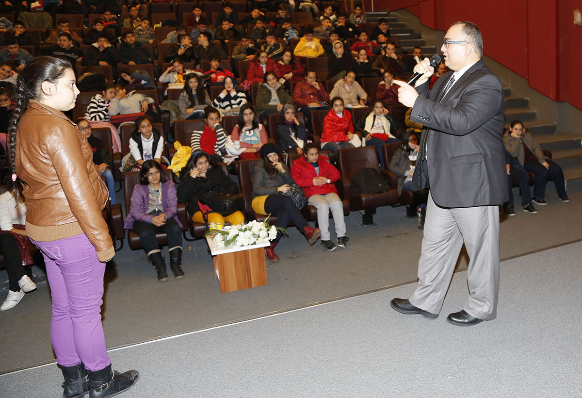 ahinbeyden rencilere "Motivasyon" Semineri