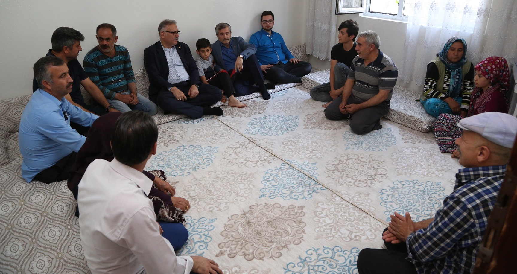 Ramazan Aynda Evlere Misafir Oldular