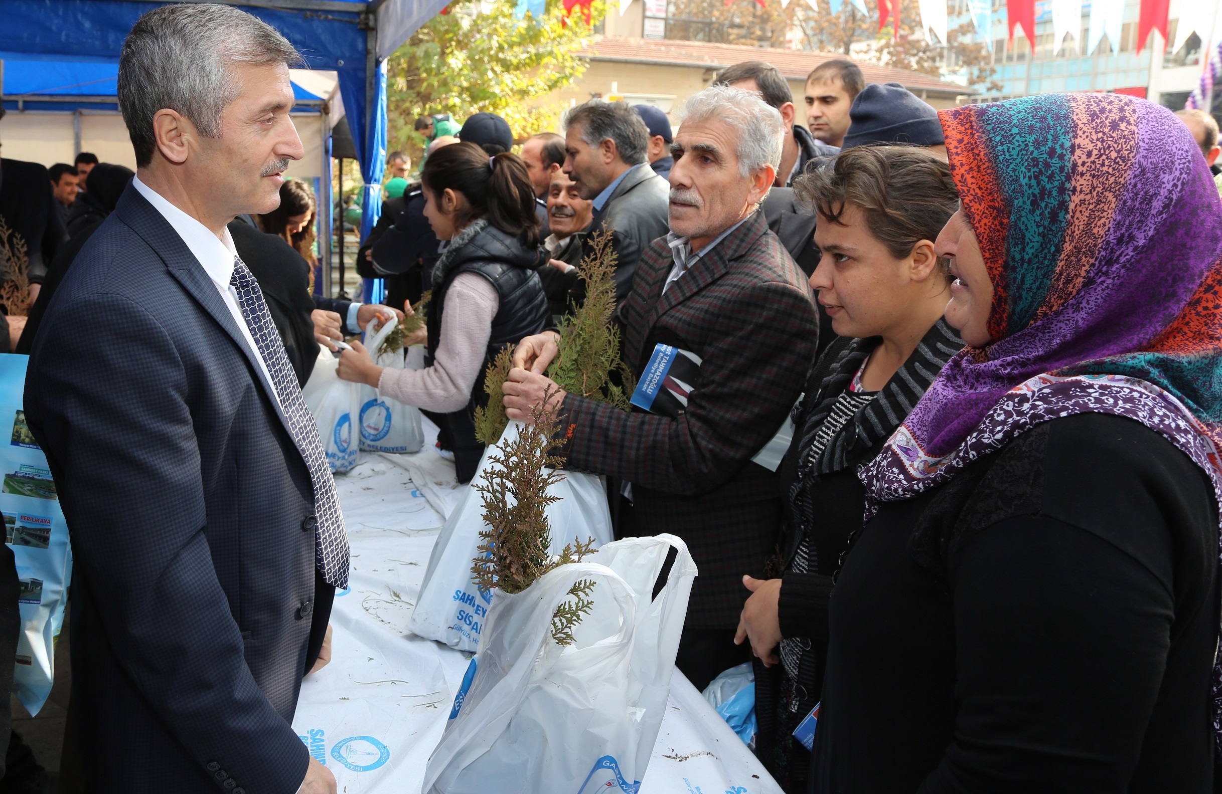 ahinbey Belediyesi 400.000 Adet Fidan Datyor