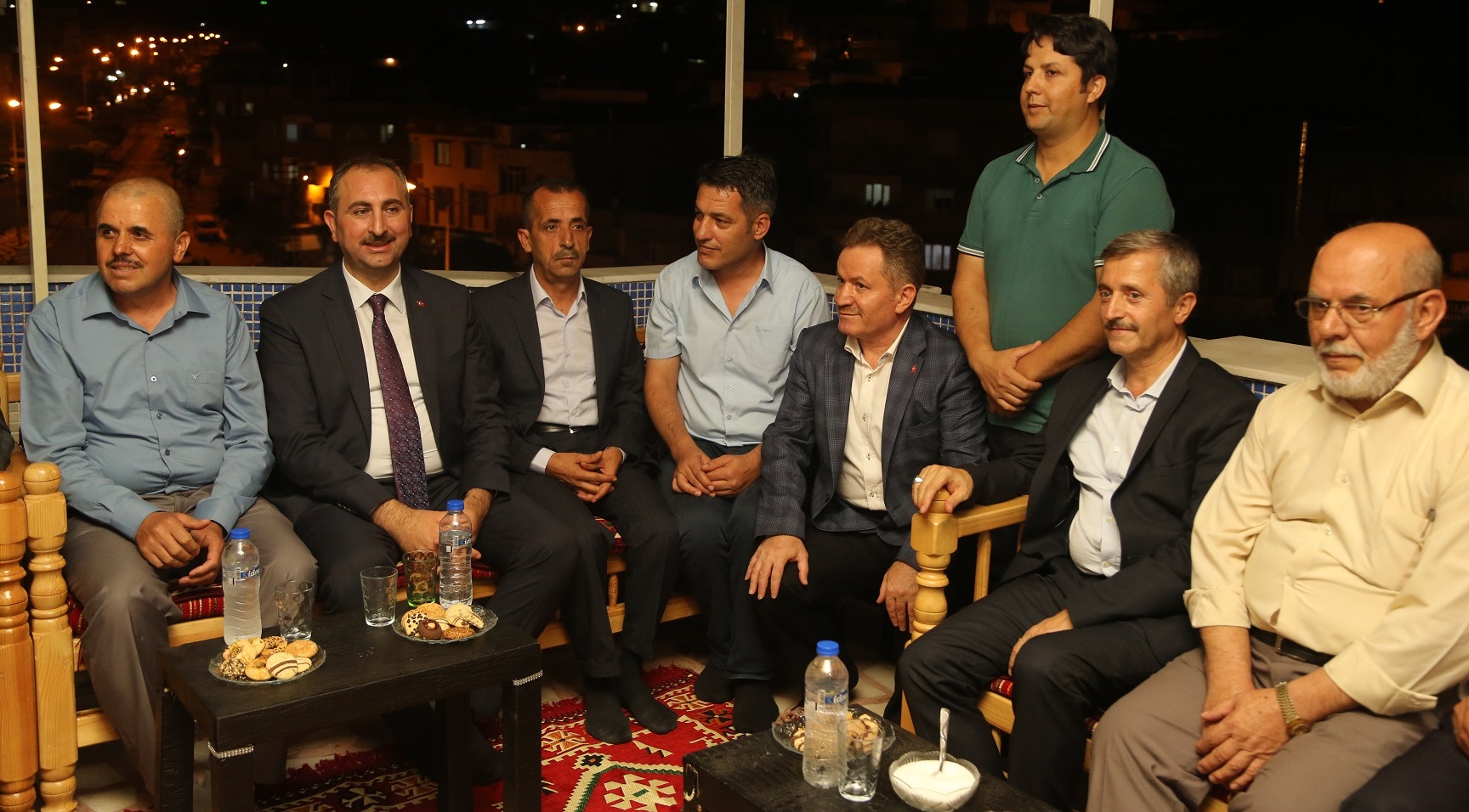 Ba�kan Tahmazo�lu ve Bakan Abdulhamit G�l��n Aile Ziyareti