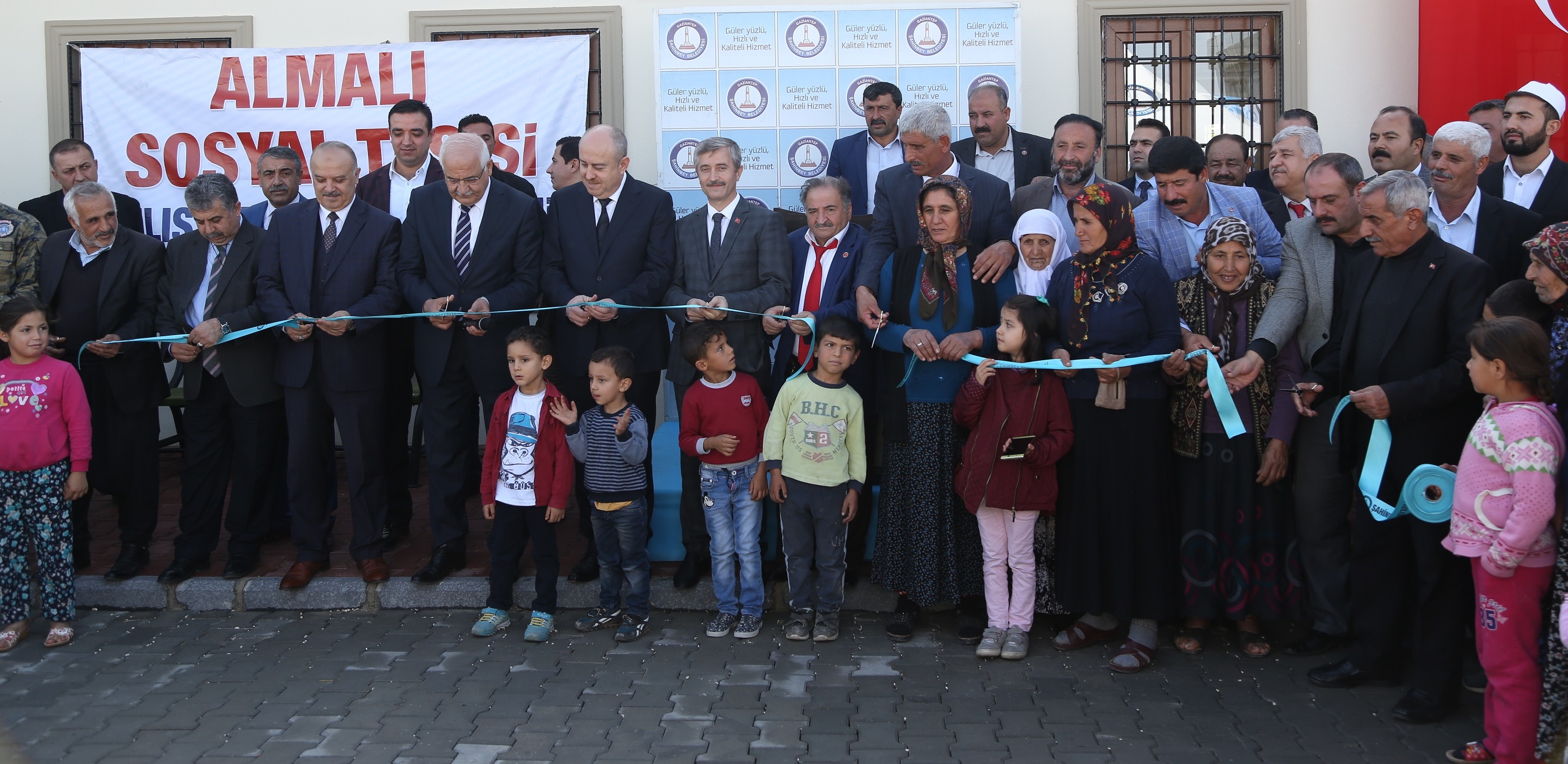 Her Mahalleye Bir Sosyal Tesis Yapmay Planlyoruz