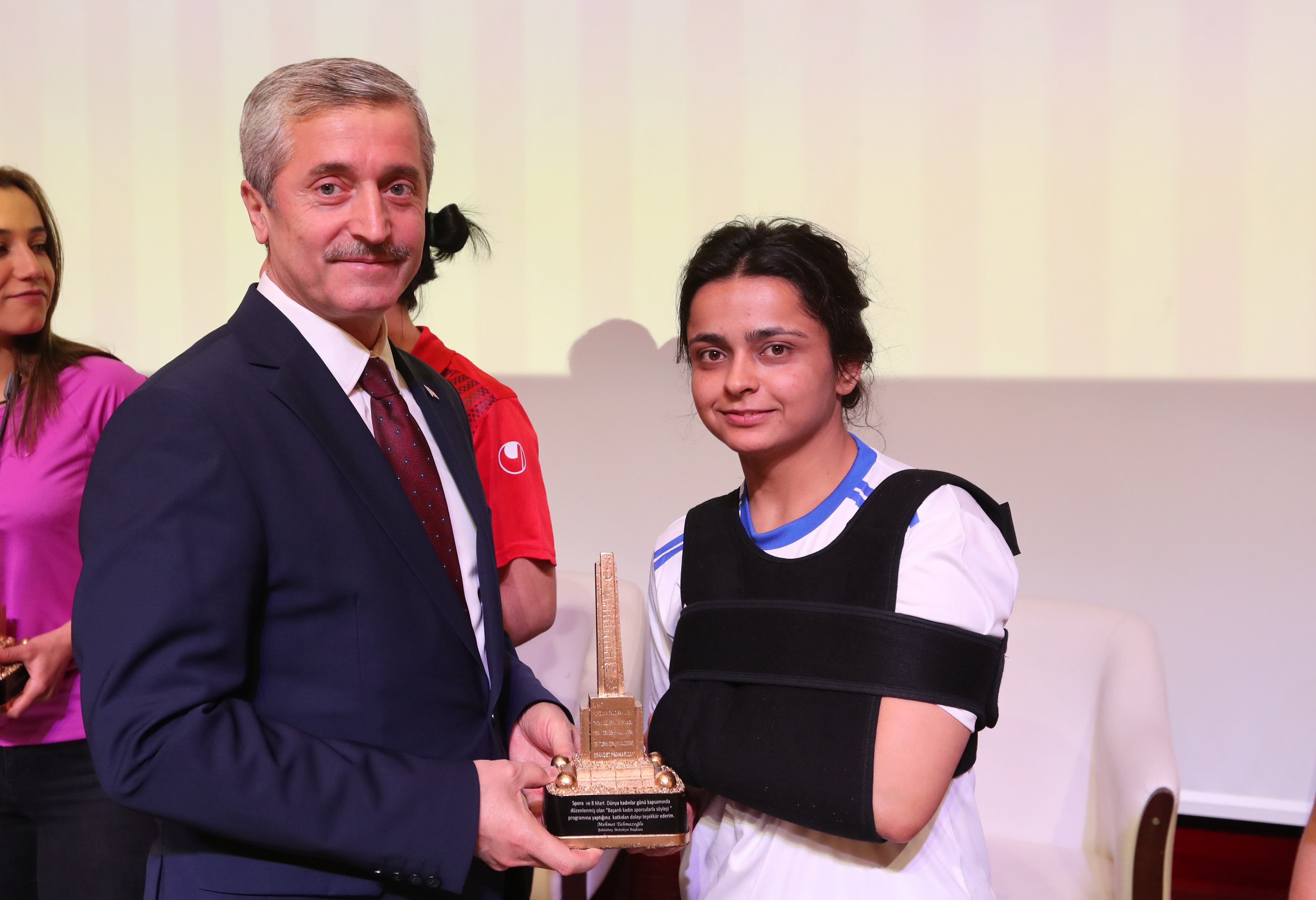 Belediyemiz Destekledi Elif Başardı