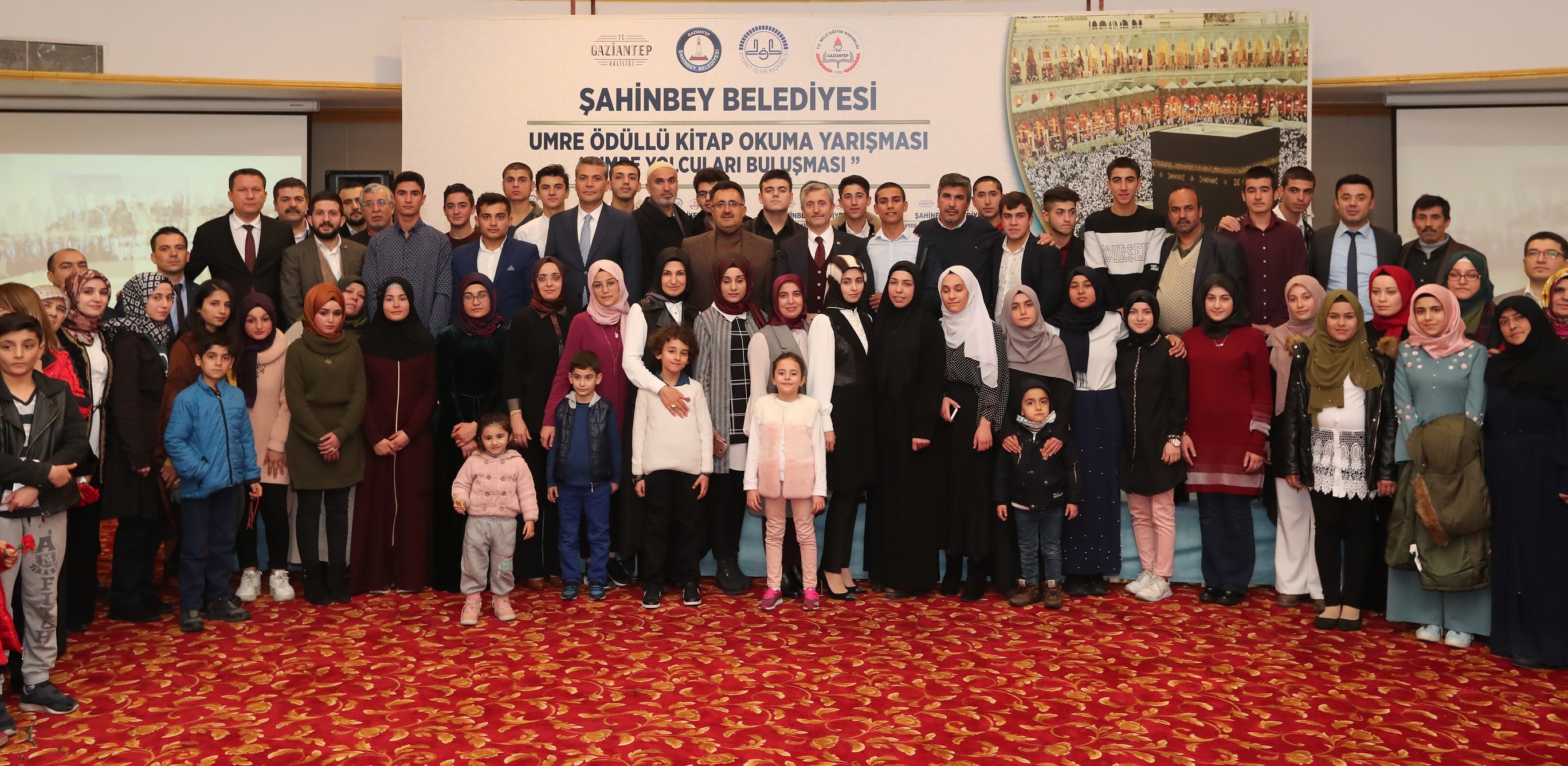 Umre�den D�nen ��rencilerimiz �le Yemekte Bir Araya Geldik