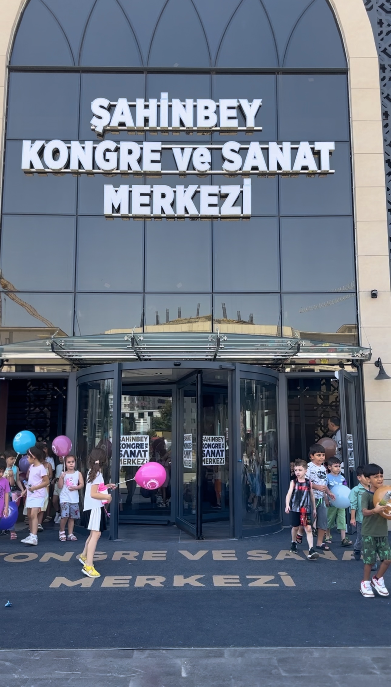 ahinbeyli Minik renciler Yaz Tatillerini Dolu Dolu Geiriyor
