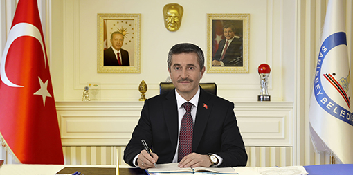 Bakan Tahmazolunun Mira Kandili Mesaj