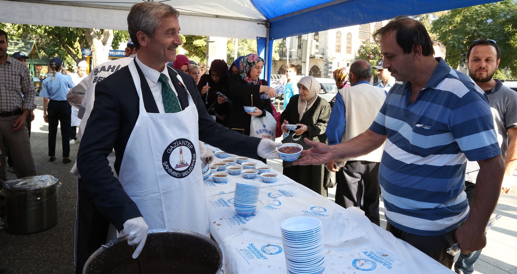 �ahinbey Belediyesi 500.000 Ki�iye A�ure �kram Edecek