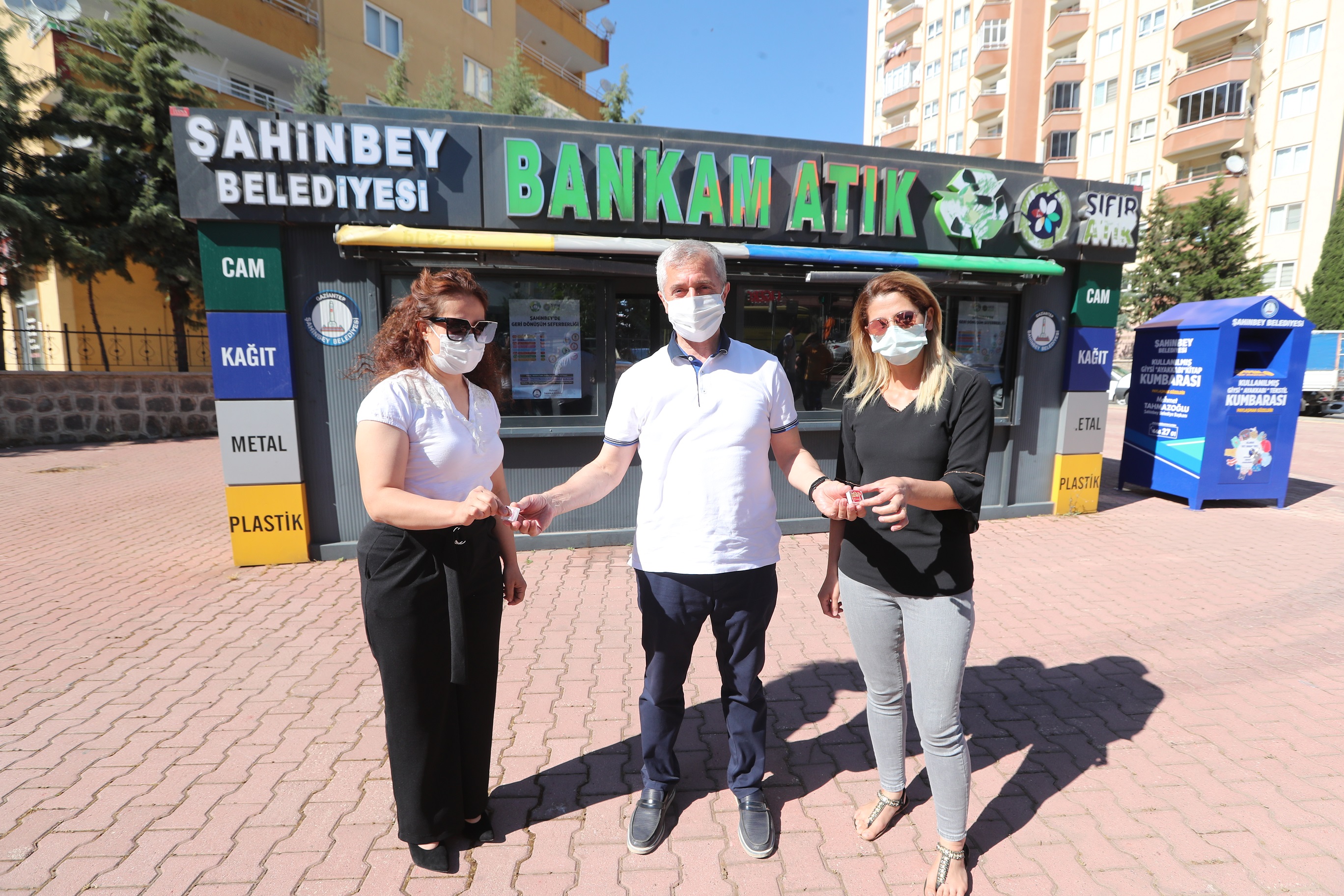 Belediyemiz evre Dostlarn Altn le dllendiriyor
