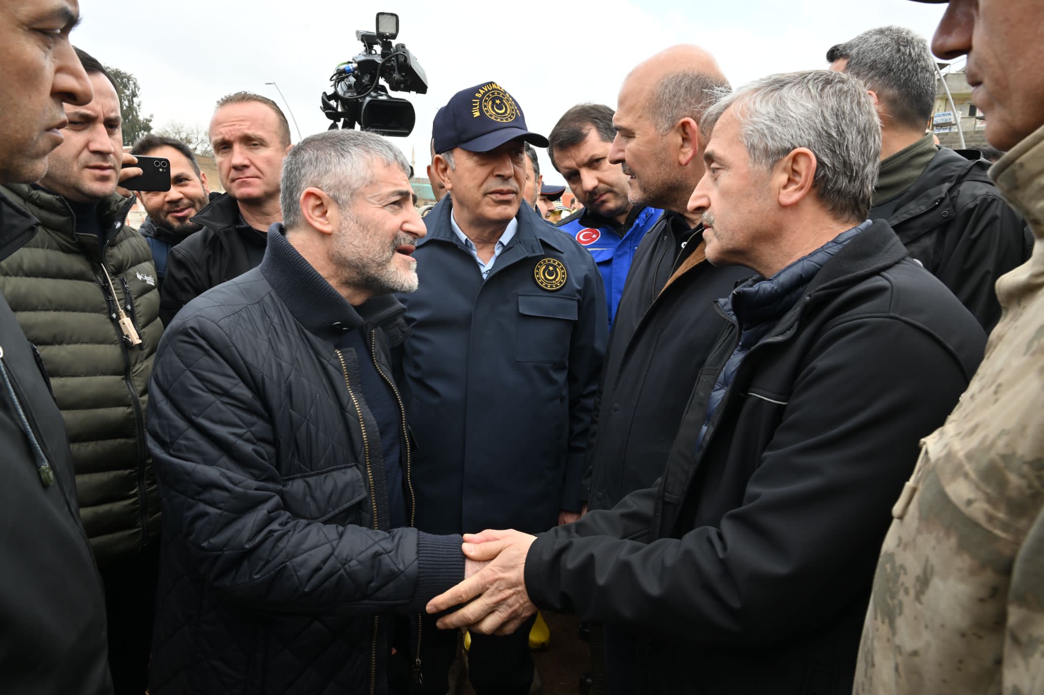 Belediyemiz anlurfal Kardelerinin Yannda