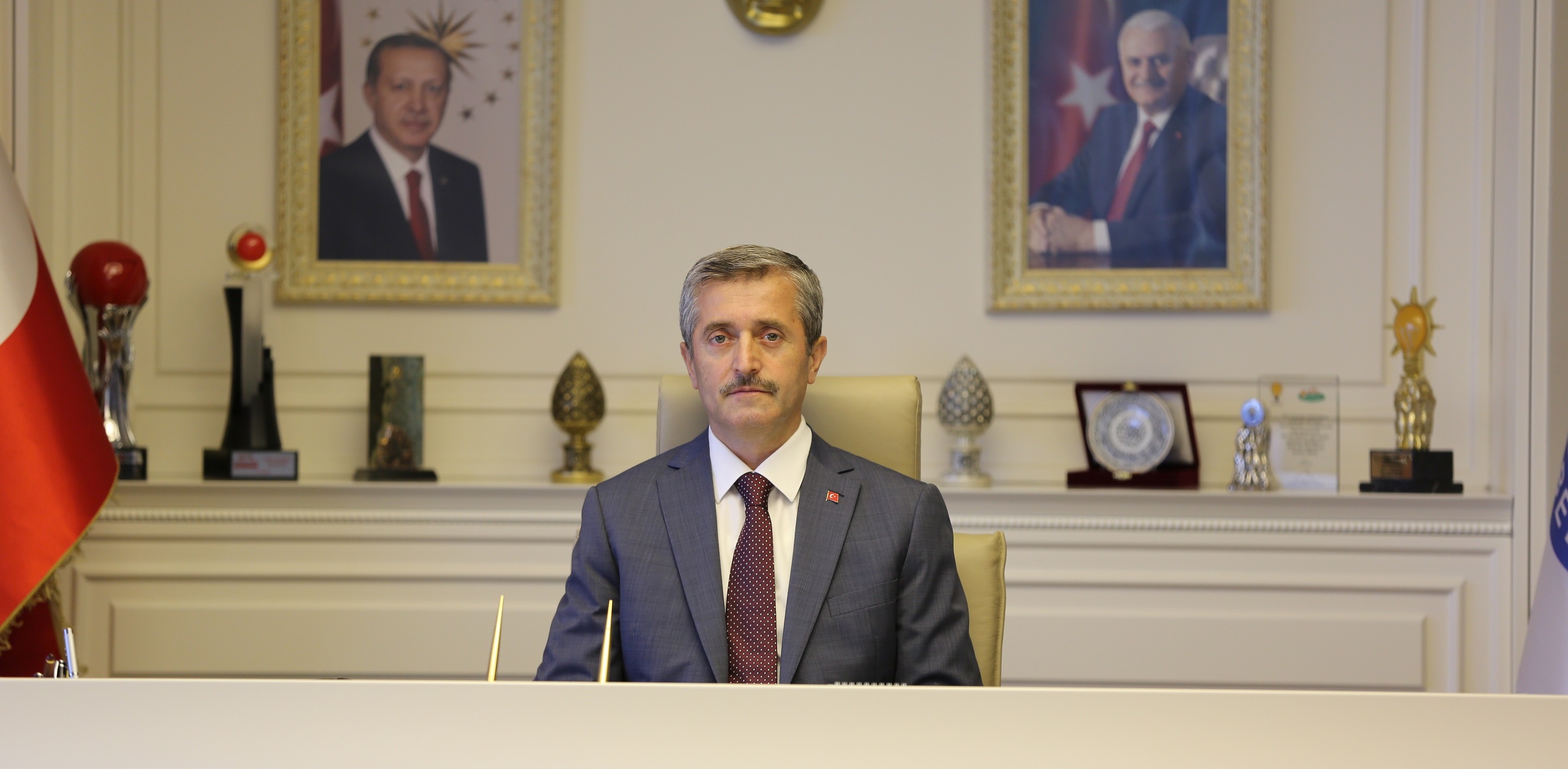 Başkan Tahmazoğlu, Şehitler İçin Başsağlığı Diledi