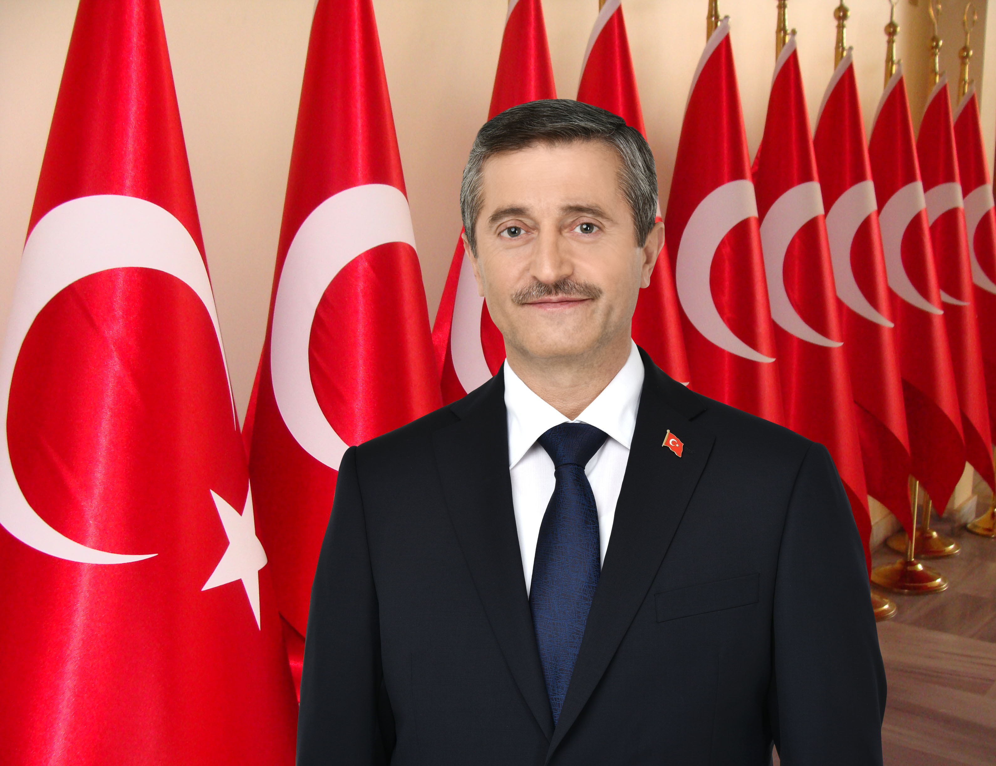 Bakan Tahmazolunun Cumhuriyet Bayram Mesaj