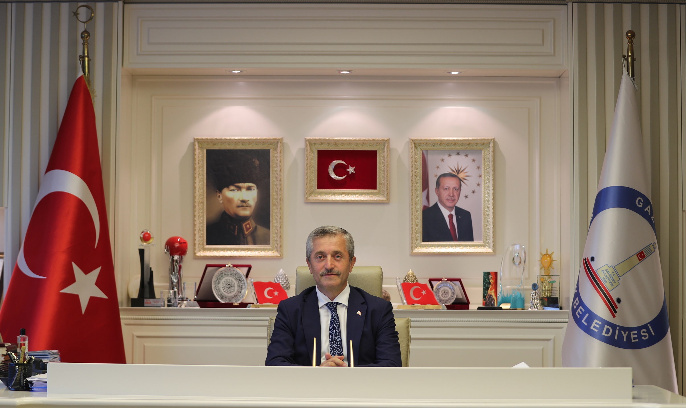 Bakanmzdan Yeni Yl Mesaj