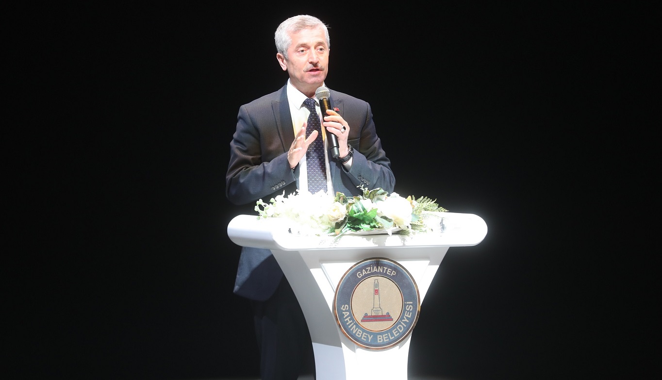 Bakanmz, Personeller le Bir Araya Geldi