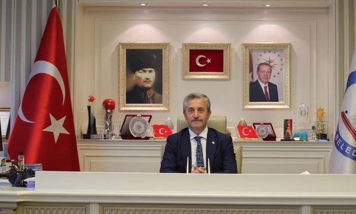 Bakan Tahmazolu, 29 Ekim Cumhuriyet Bayramn Kutlad