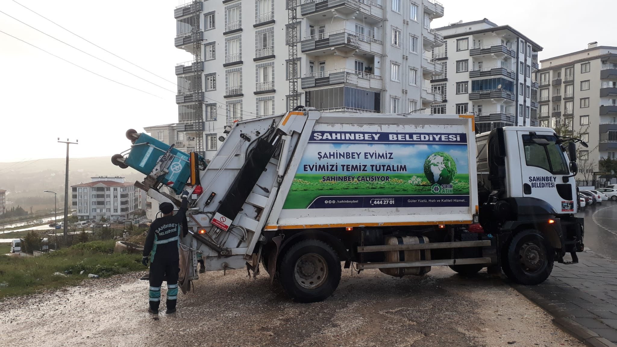 Belediyemiz Bayramda Da Grev Bandayd