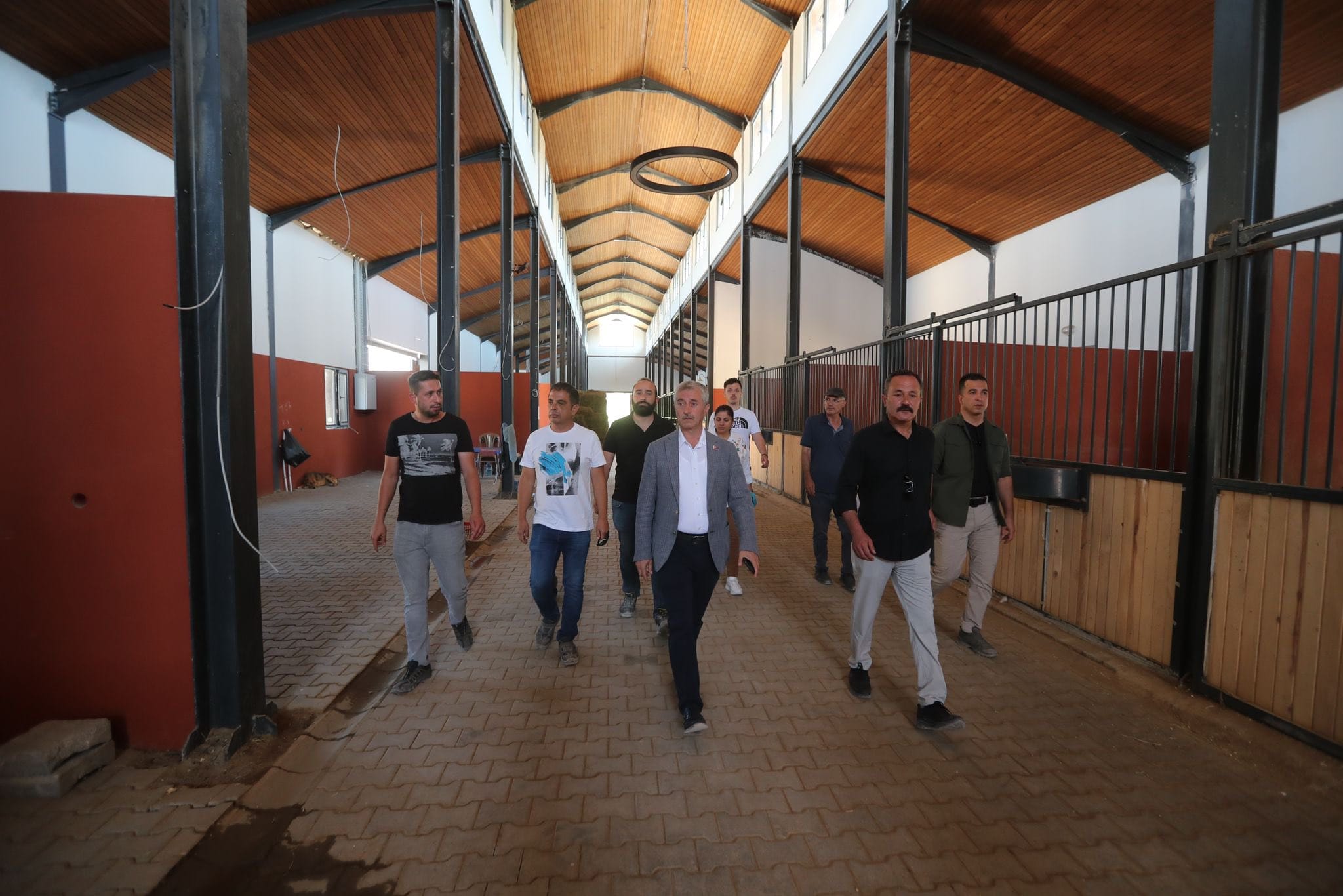 Bakan Tahmazolu "Geleneksel Spor Merkezinde Atasporlarmz Yeniden Canlanacak"