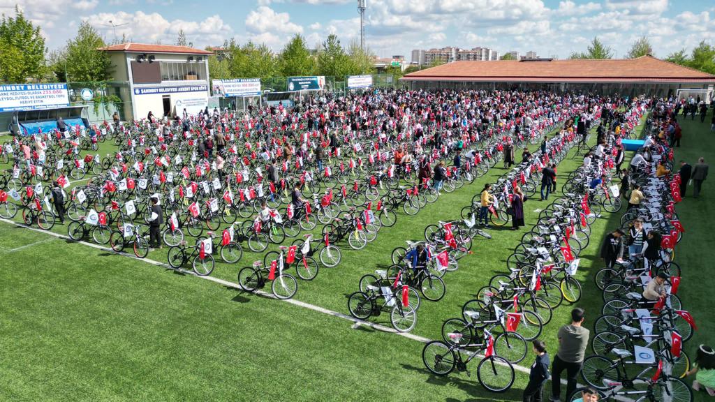 Belediyemizden 104.000 renciye Bisiklet