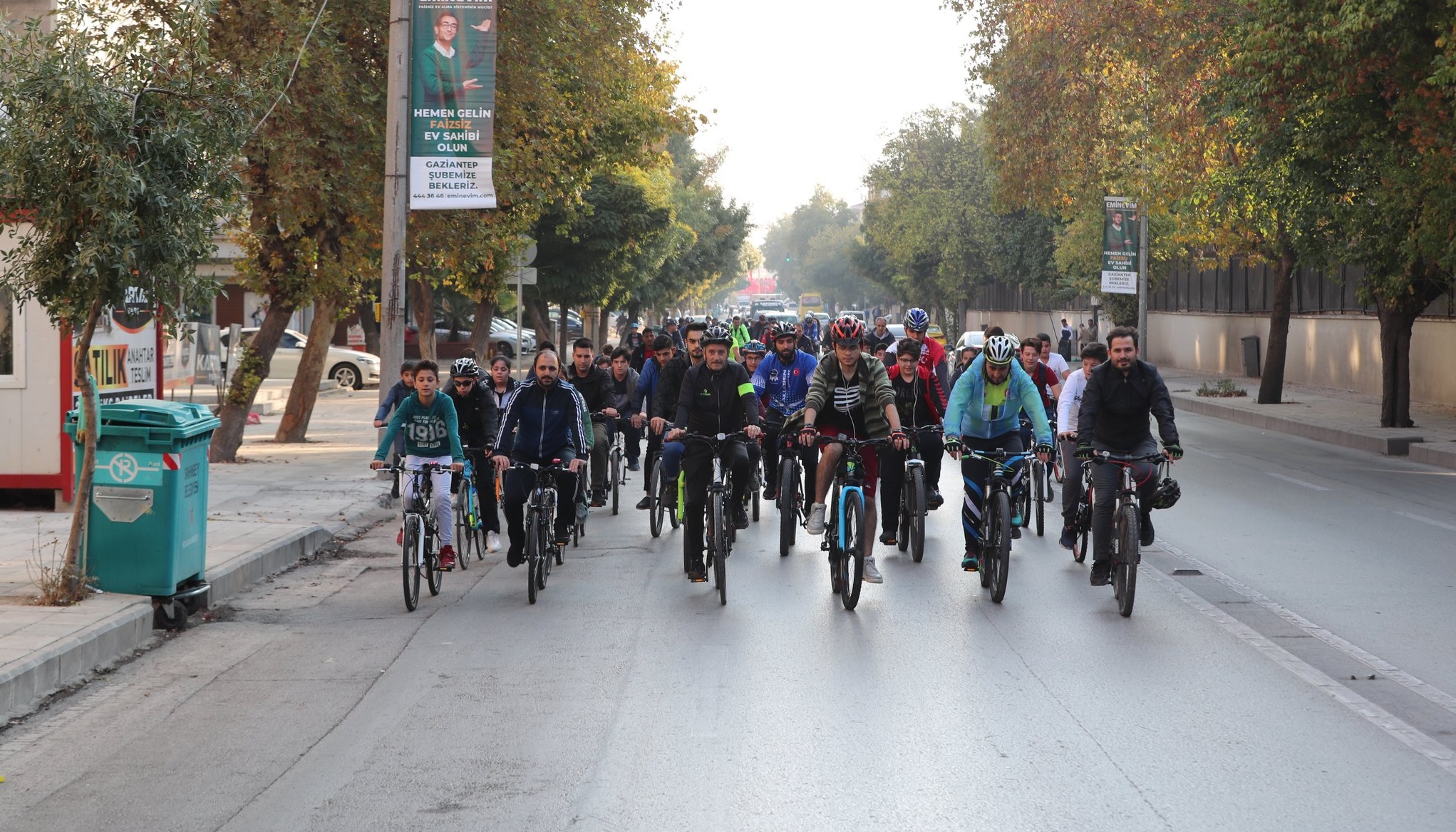 Bakanmz Vatandalarla Cumhuriyet in Pedal evirdi