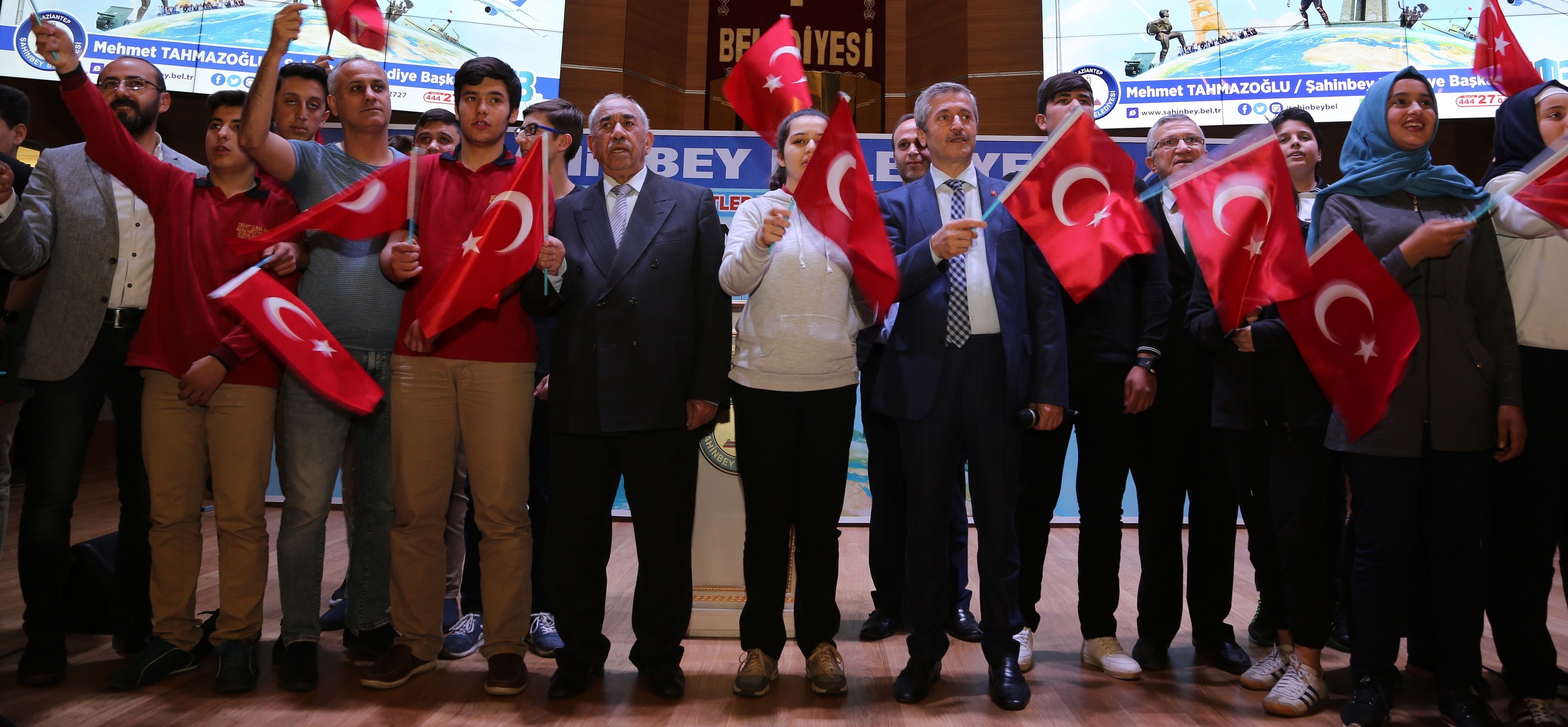 anakkalede Destans Bir Mcadele Yatyor
