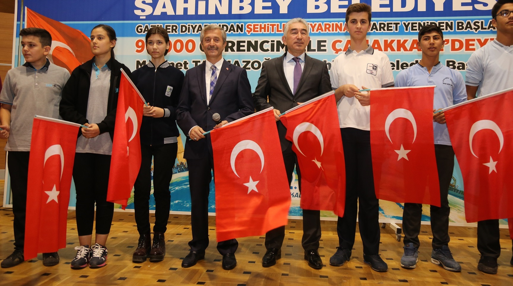 Bakan Tahmazolu,"Genlerin anakkaleyi Grmesi Gerek"