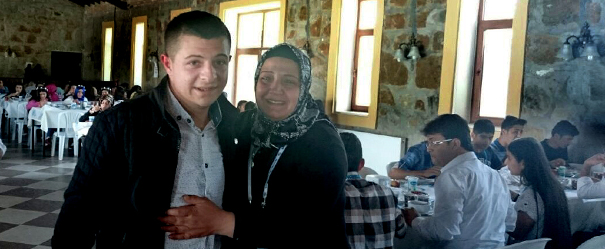 ahinbey Yetim Anneyi Asker Olu le Buluturdu