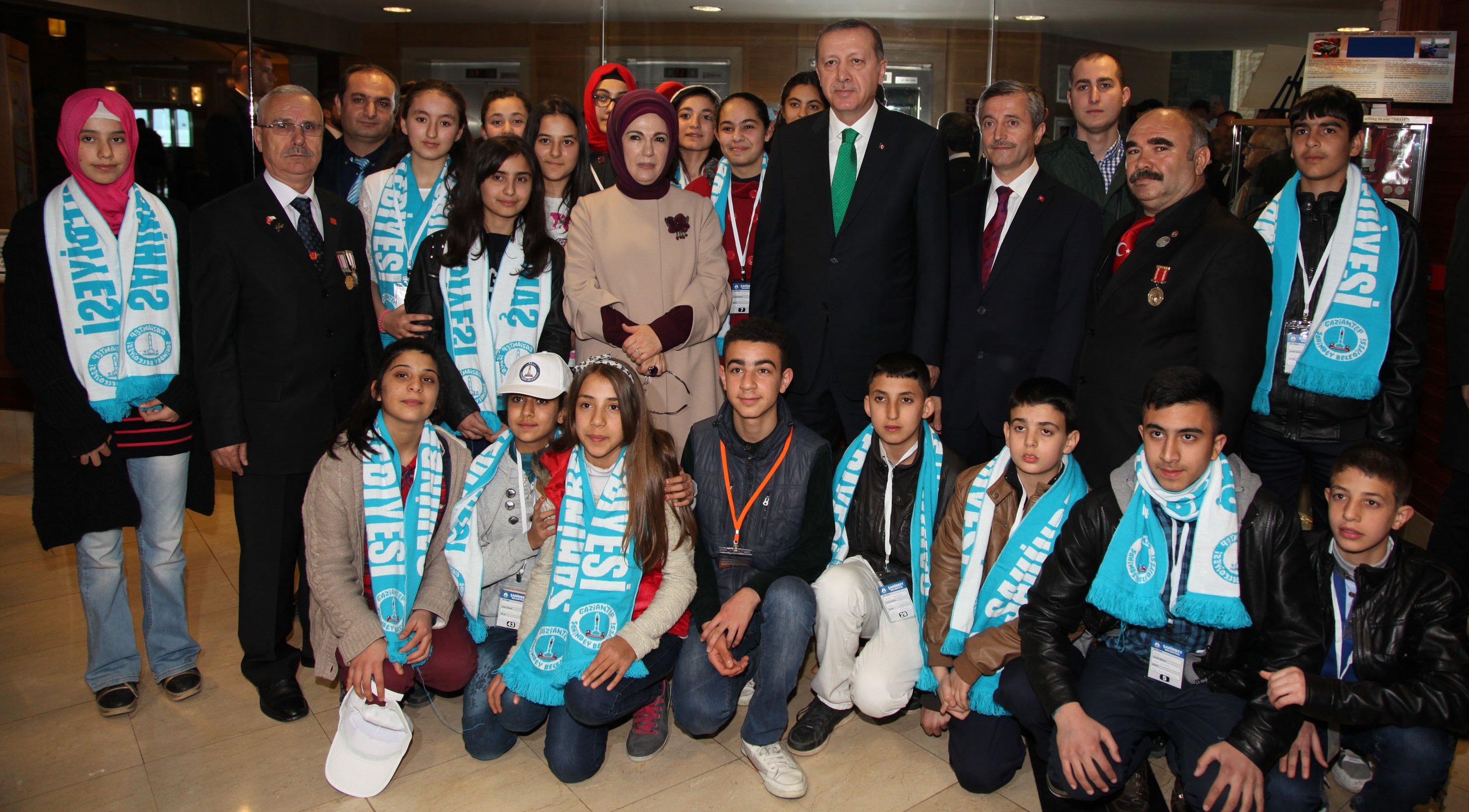 lklerle Ve Yeniliklerle Hizmet Veriyoruz