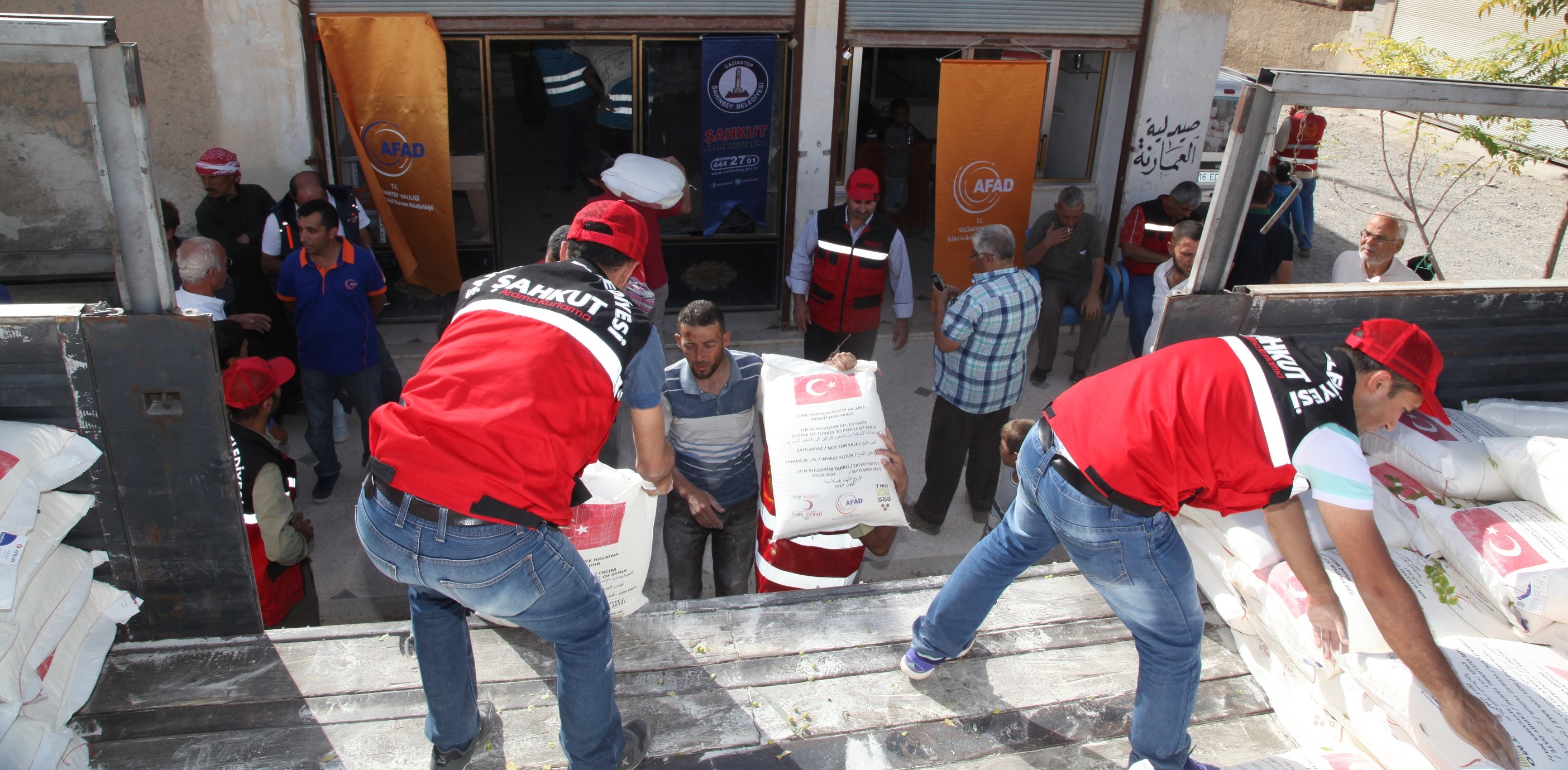 �ahinbey Belediyesi �ahkut Ekibi Cerablus�ta