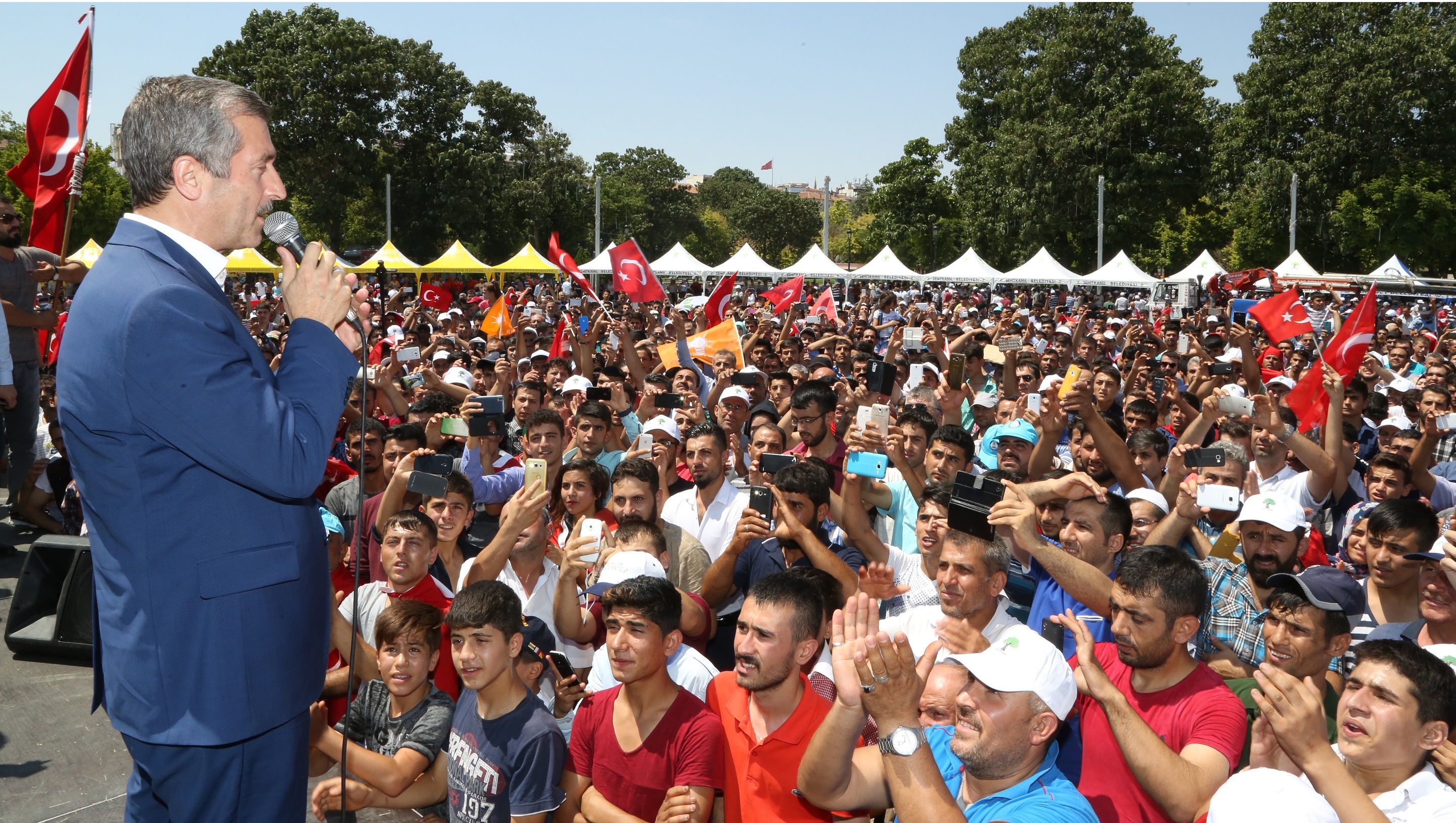 BAKAN TAHMAZOLU, TM MKANLARI LE DARBEYE KARI DURDU