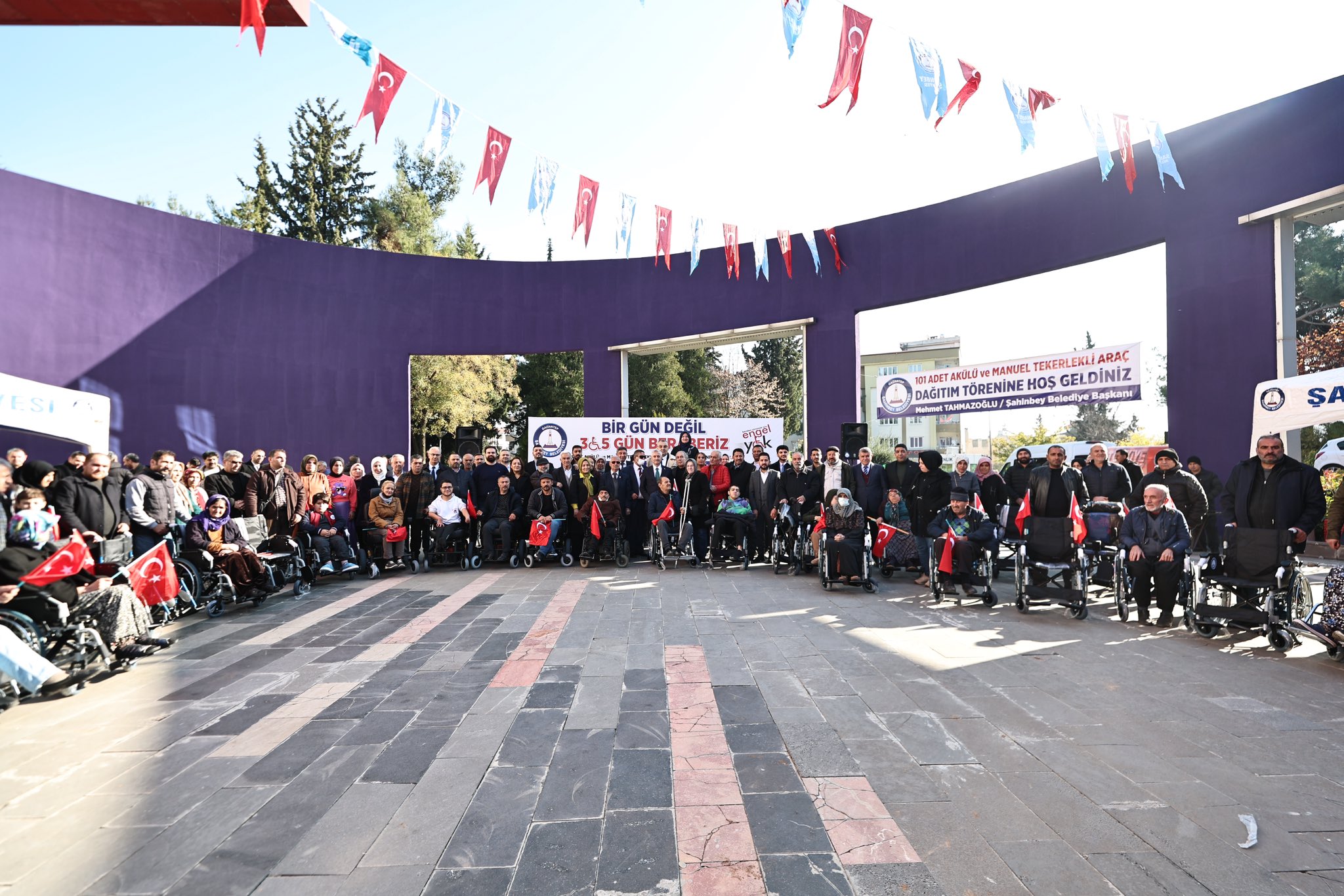 Belediyemizden 4.123 Engelli Vatandaa Akl Ve Manuel Tekerlekli Sandalye