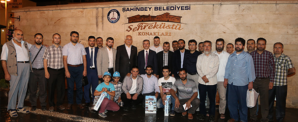 Erdo�an, �ftar�n� �ehrek�st� Konaklar��nda A�t�