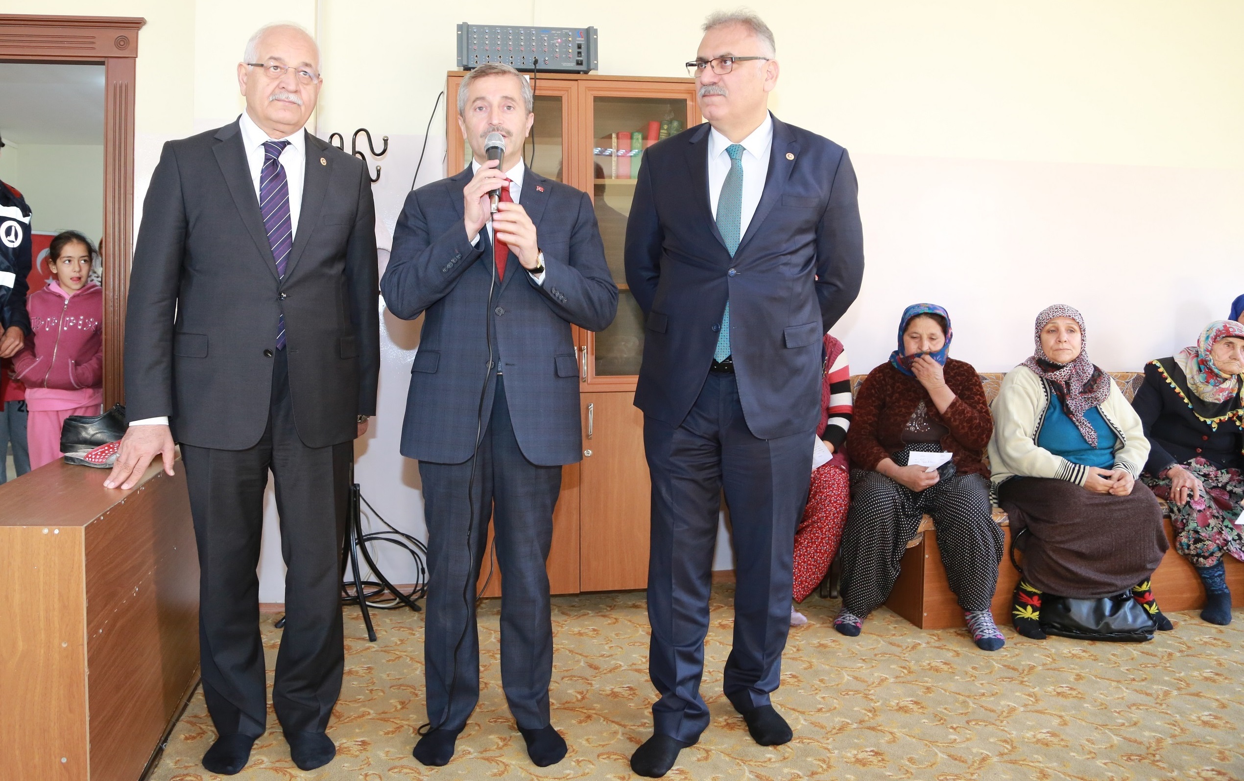 "Bayramdan Bayrama De�il Her Zaman Vatanda��n Yan�nday�z"