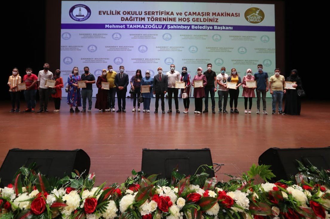 Evlilik Okulundan 277 ift Daha Sertifikalarn Ald