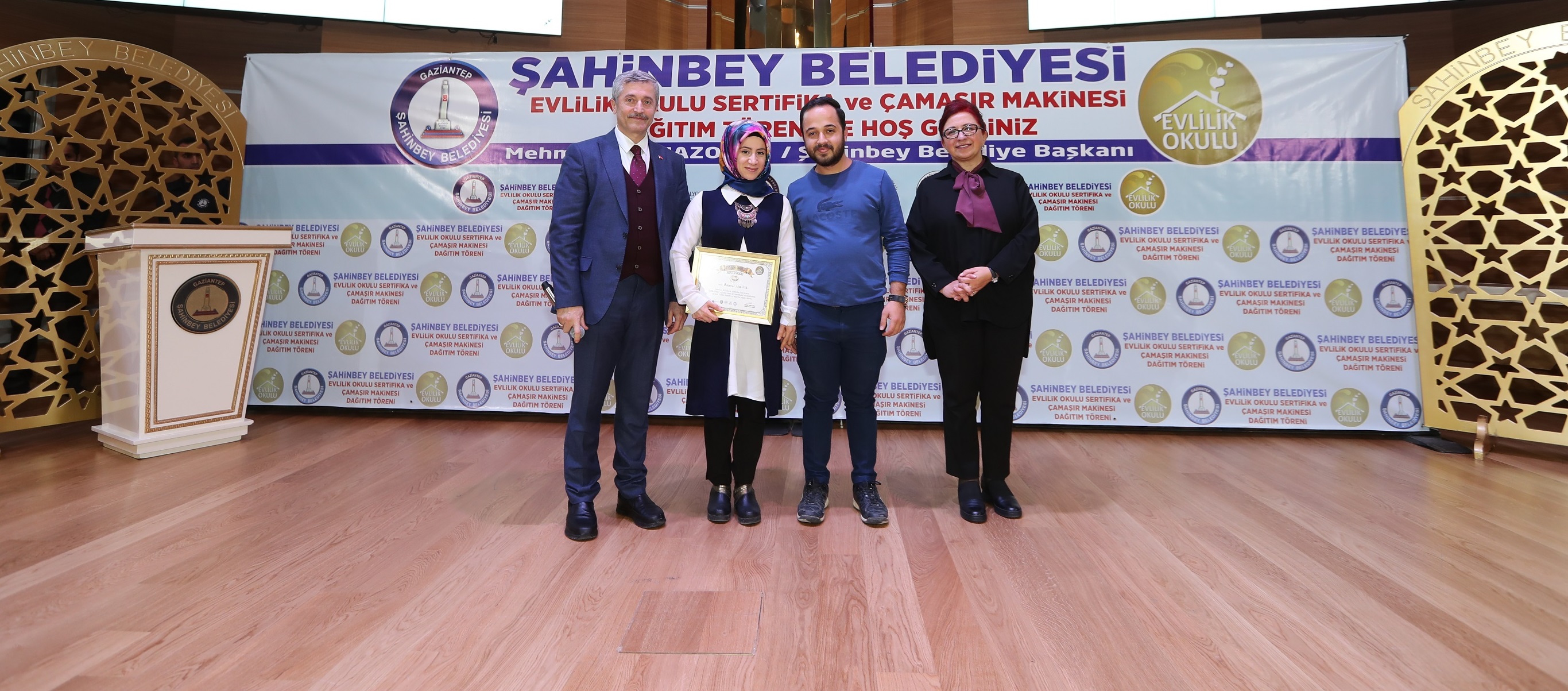155 Çift Daha Evlilik Okulu´ndan Mezun Oldu