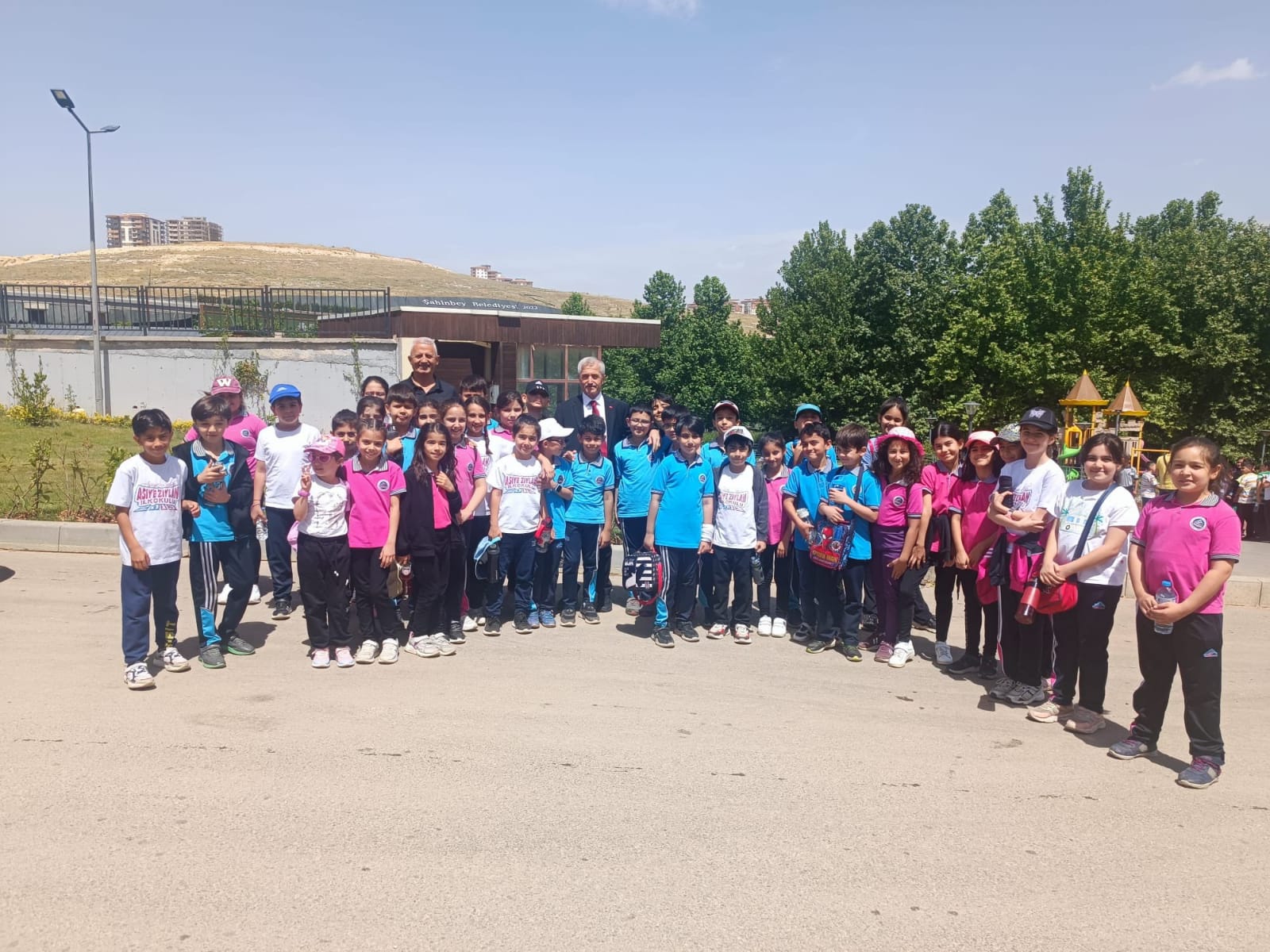 Belediyemiz rencilerin Yzn Gldryor 