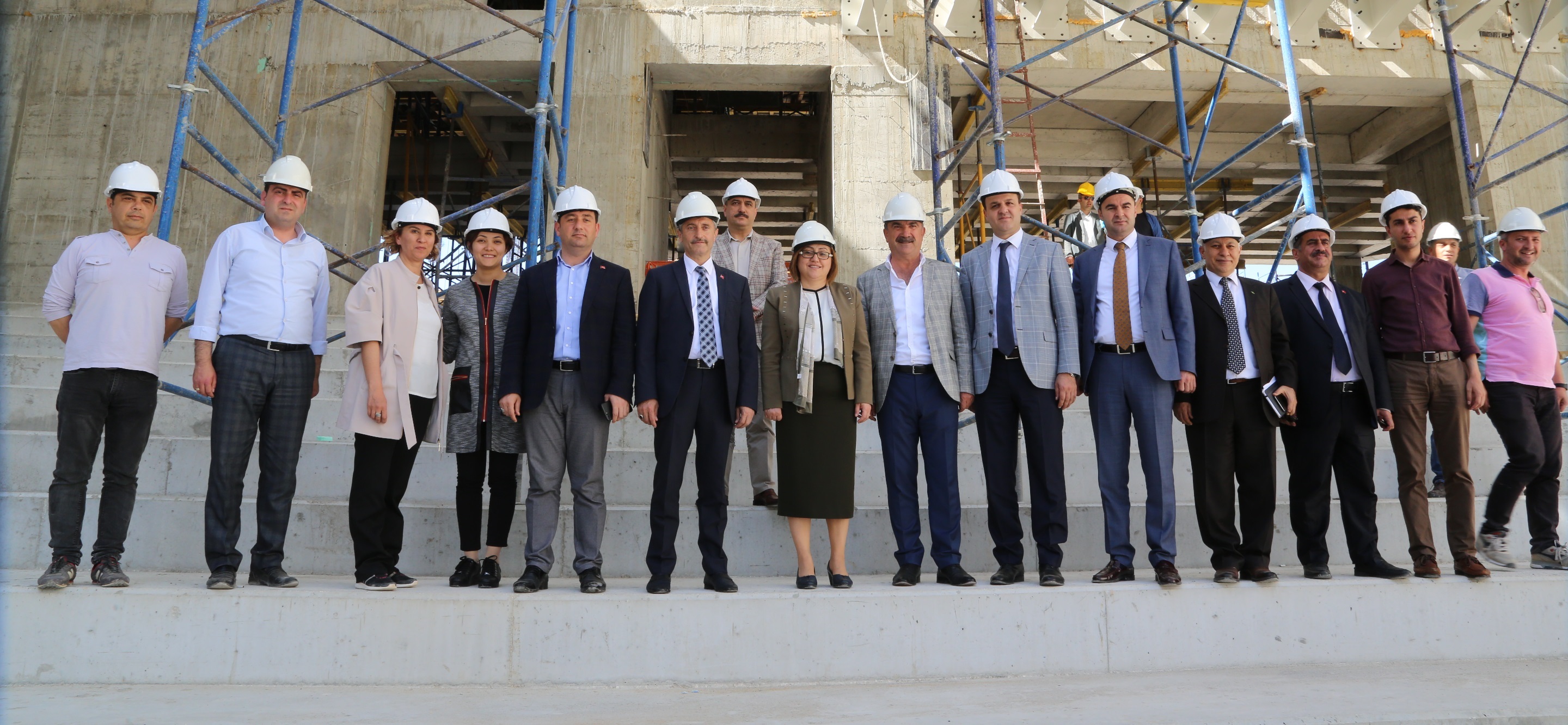 Bakanlar ahinbeyi nceledi