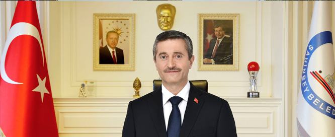 Bakan Tahmazolundan 1 Mays i Bayram Mesaj