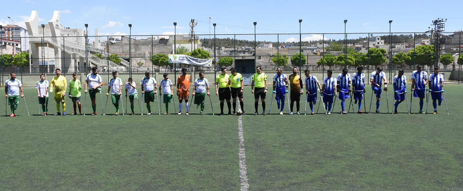ampiyona Yakr Galibiyet 14-0
