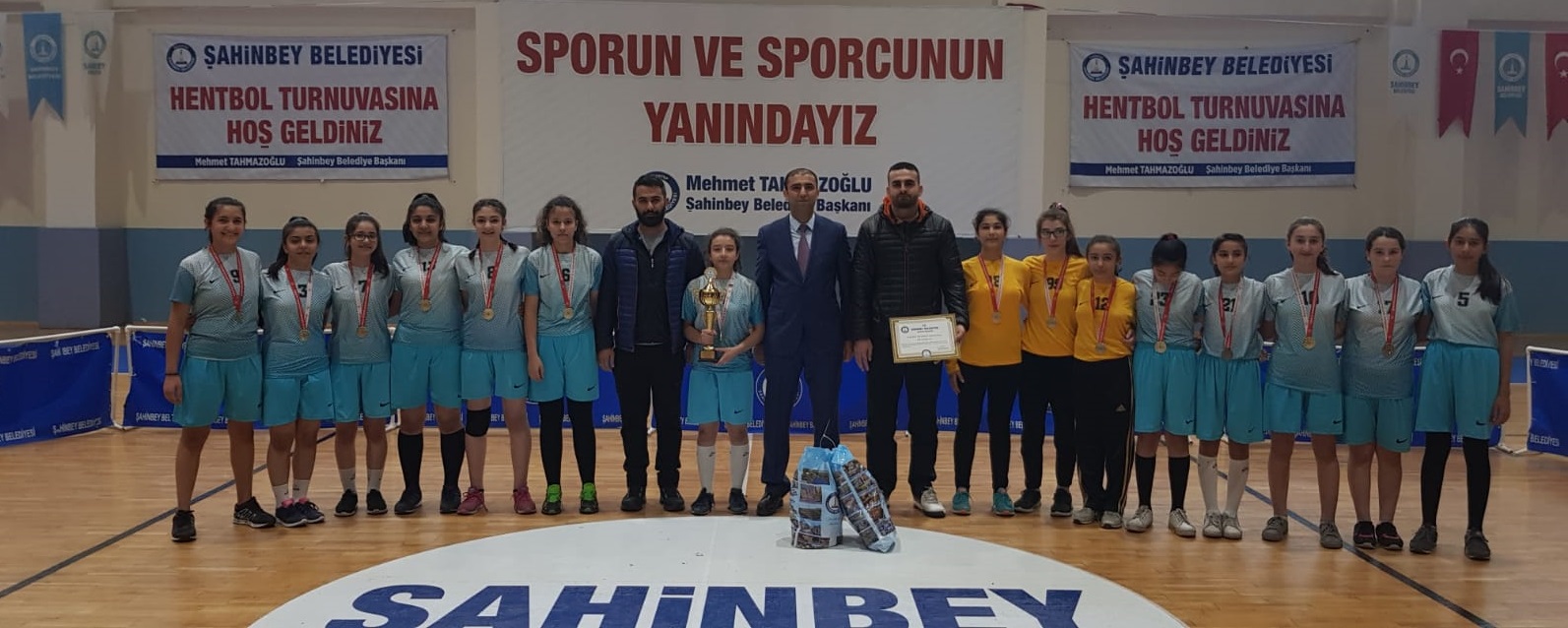 ahinbeyde Hentbol Rzgar