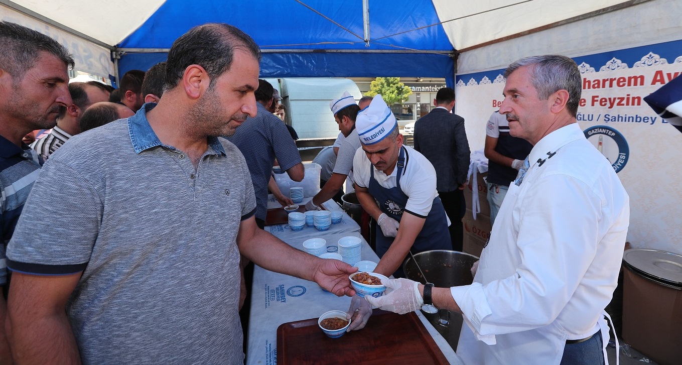 Bakanmz "Her Gn 10.000 Kiiye Aure kramnda Bulunuyoruz"