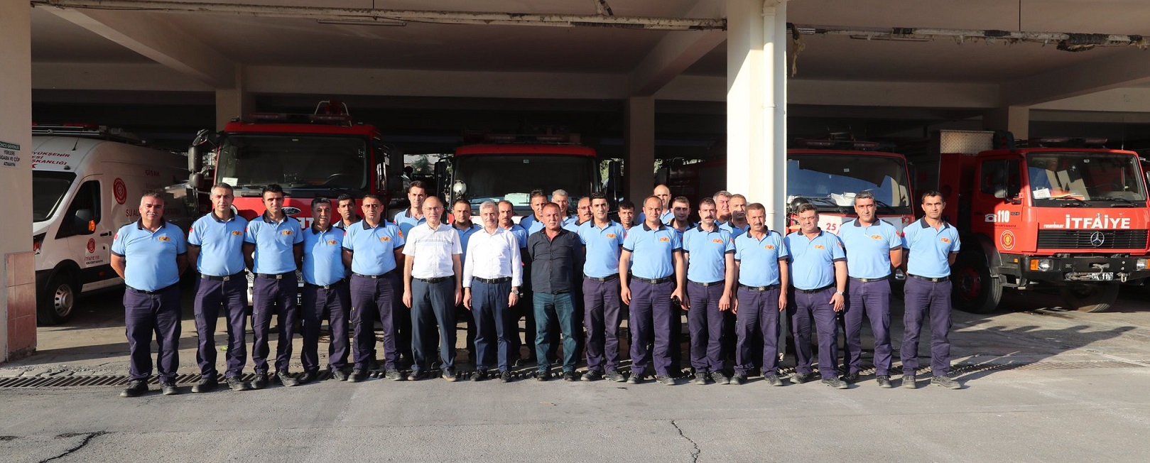 Bakanmz tfaiyecileri Ziyaret Etti