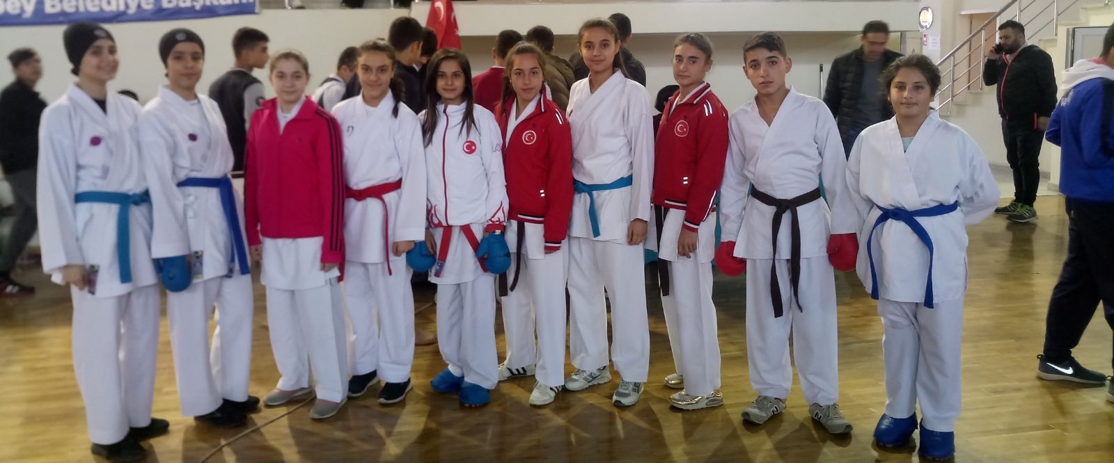 ahinbey Belediyesinden Karate Turnuvas