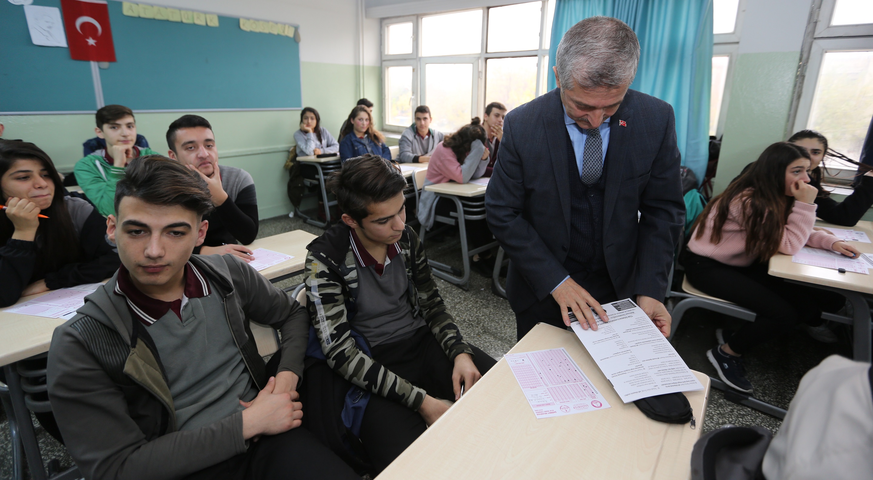 2.500.000 Kitab renci ve Vatandalarla Buluturduk