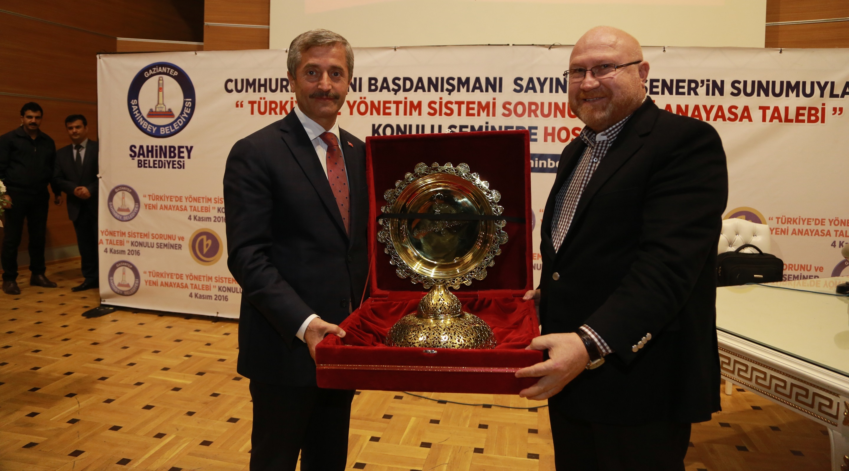 ahinbey, Cumhurbakan Badanman eneri Arlad