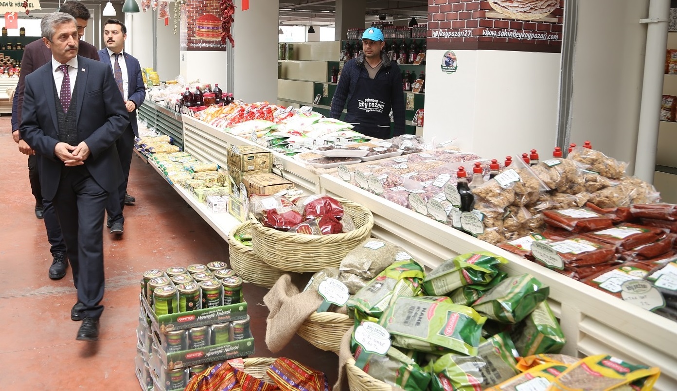 �ahinbey Belediyesi K�y Pazar�na Vatanda�lardan Yo�un �lgi