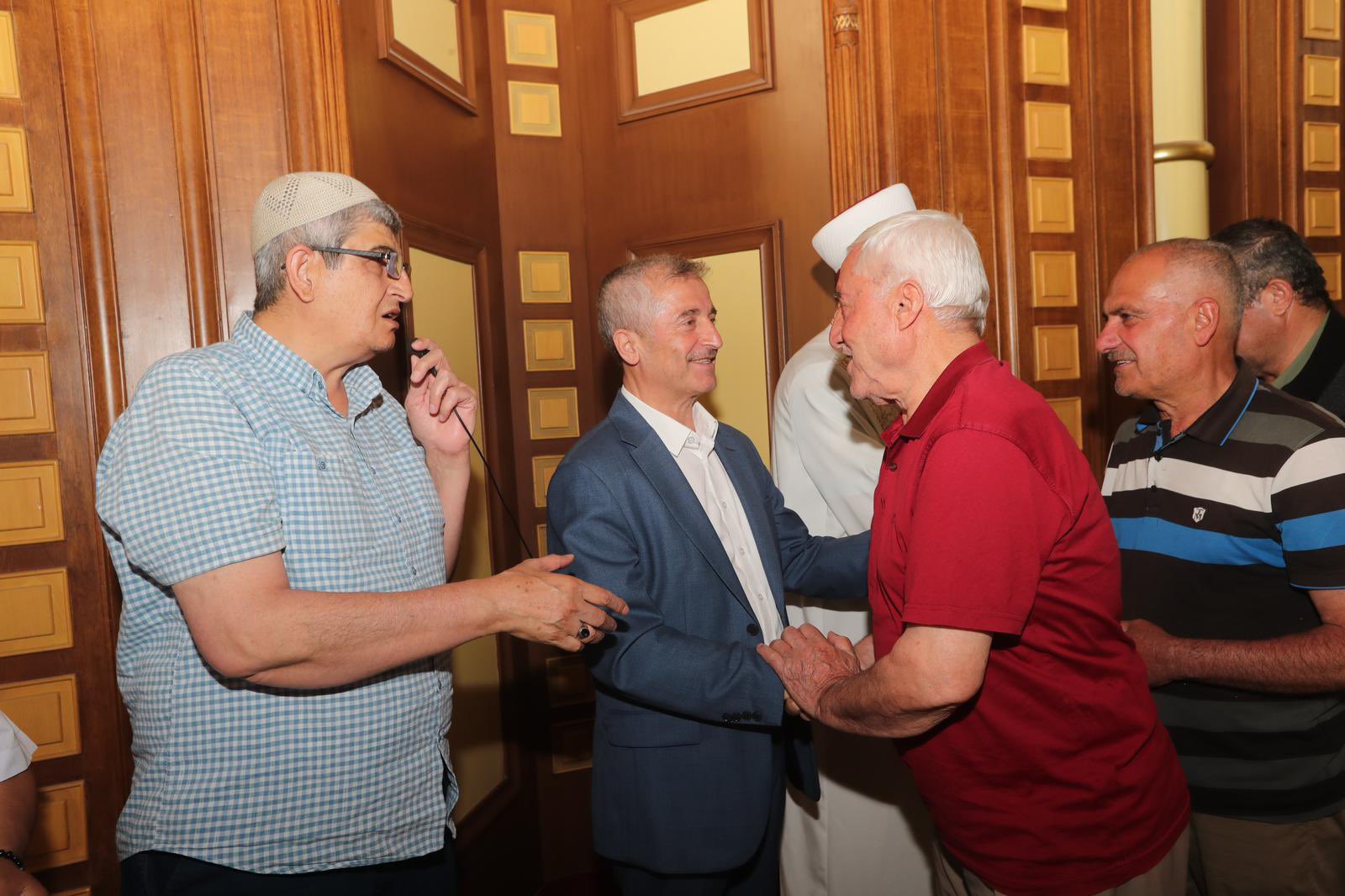 Bakanmz Kurban Kesim Alanlarn Ziyaret Etti
