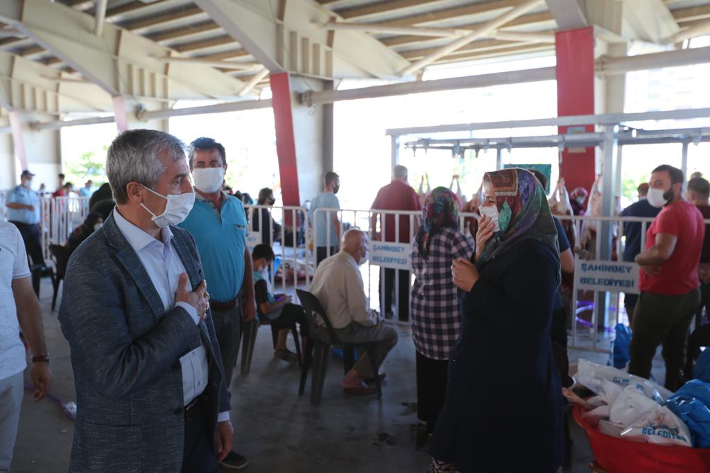 Bakanmz Kurban Kesim Alanlarn Ziyaret Etti