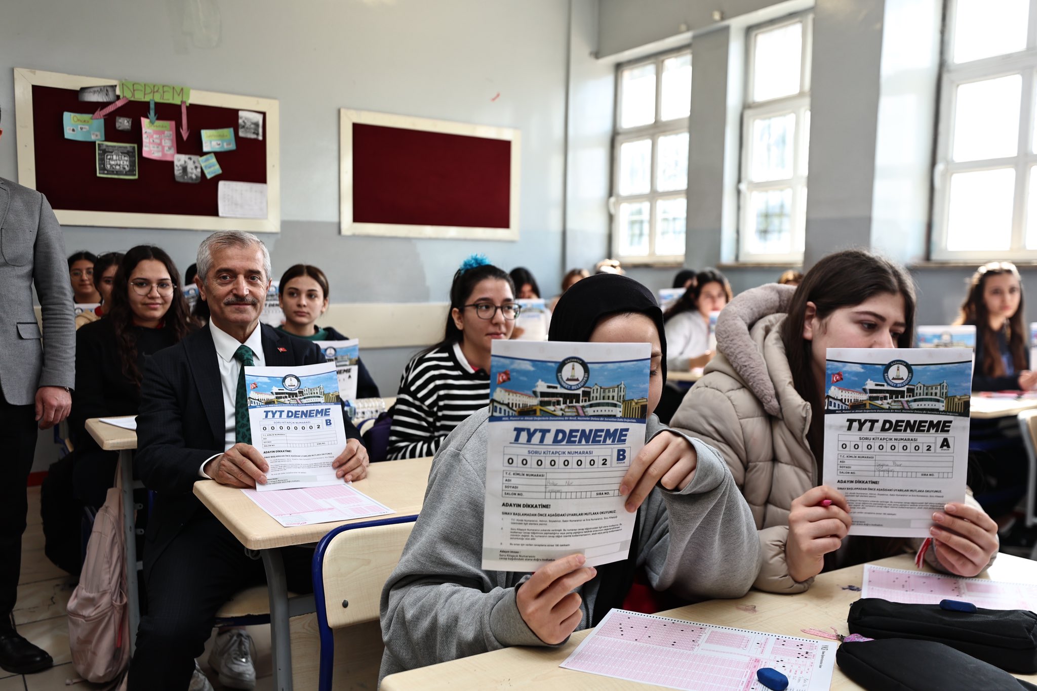 Belediyemizden rencilere 3 Milyondan Fazla Deneme Seti Destei