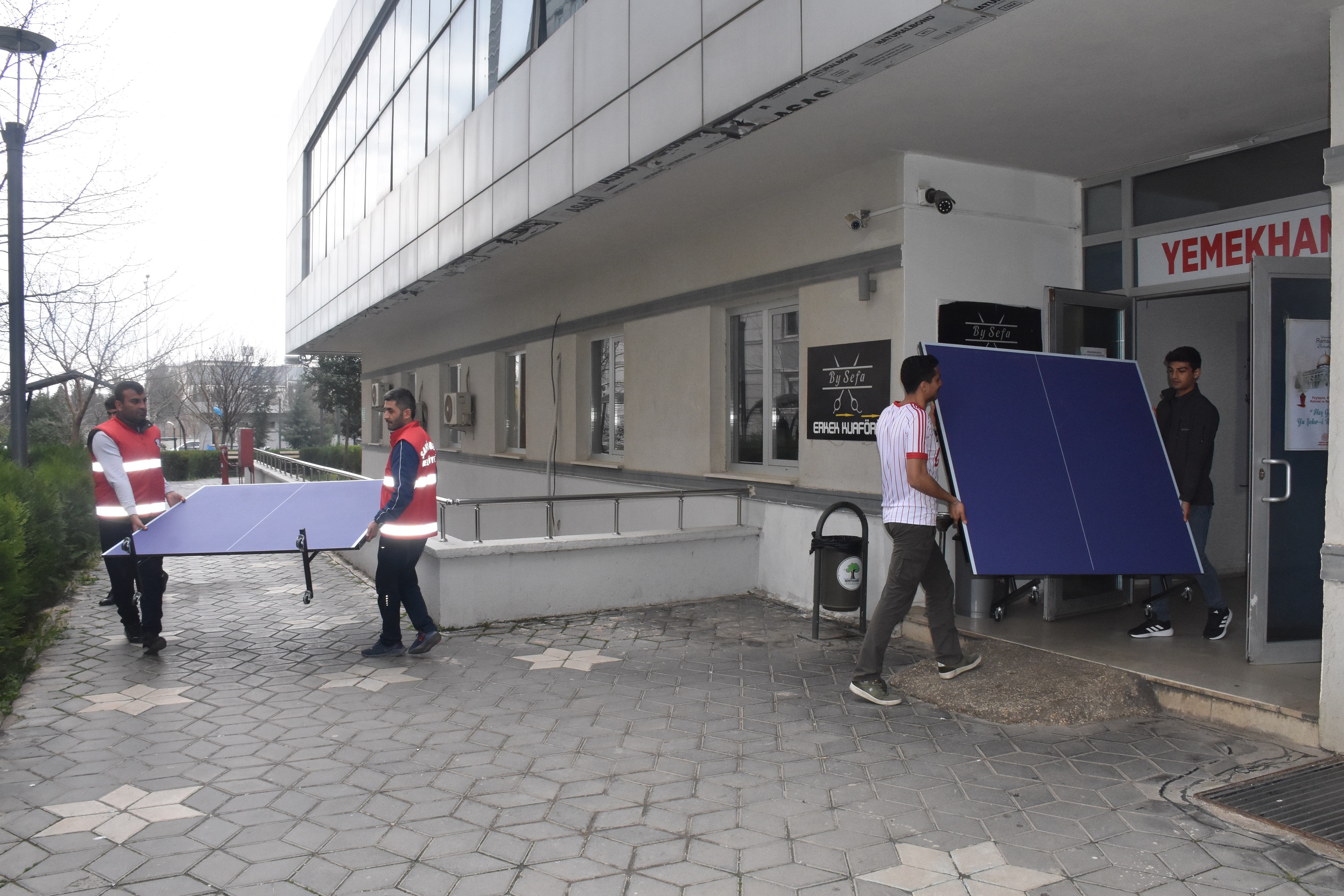 Bakanmz rencilere Verdii Sz Hemen Yerine Getirdi